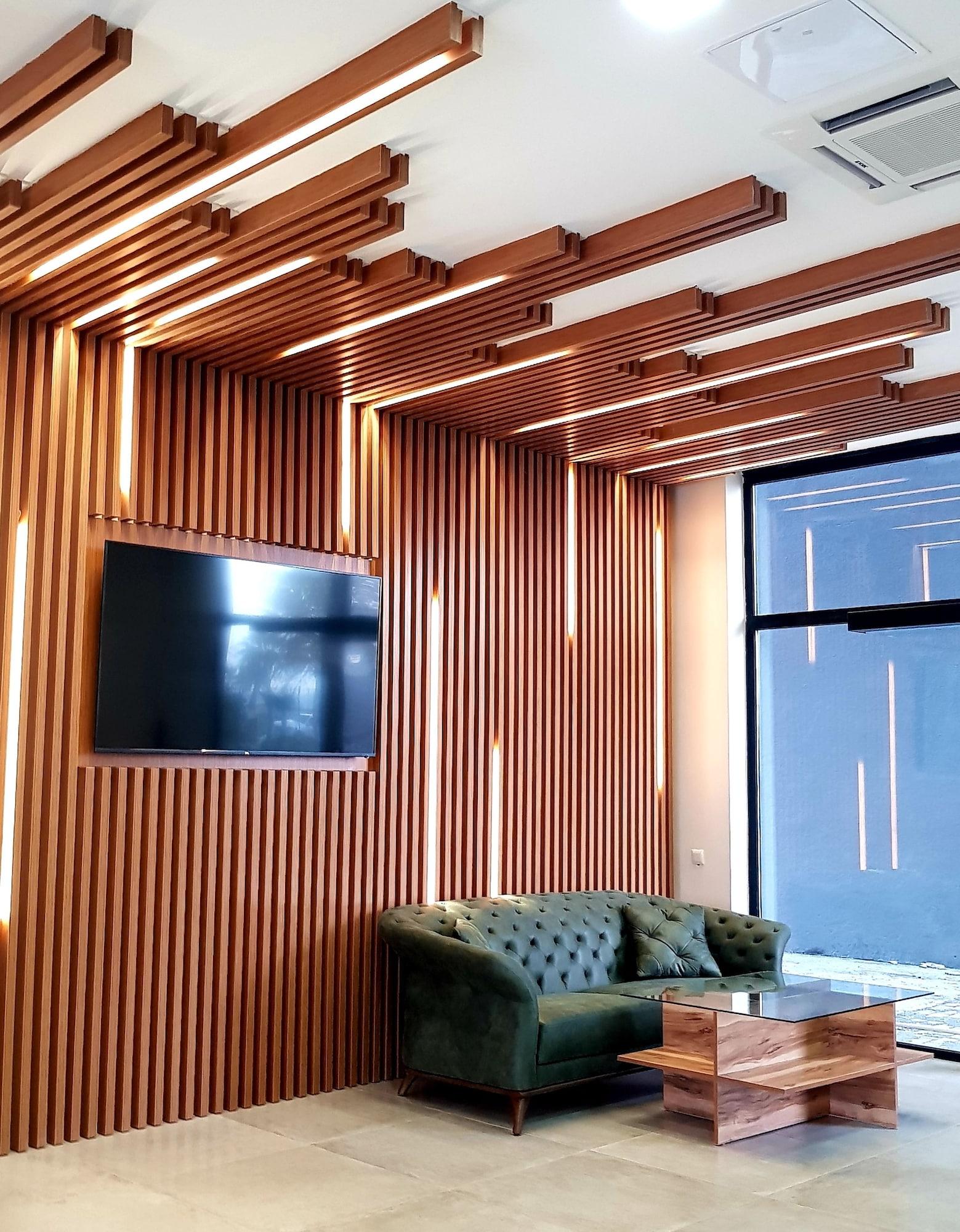 Aqua Batumi Hotel & Apartments エクステリア 写真