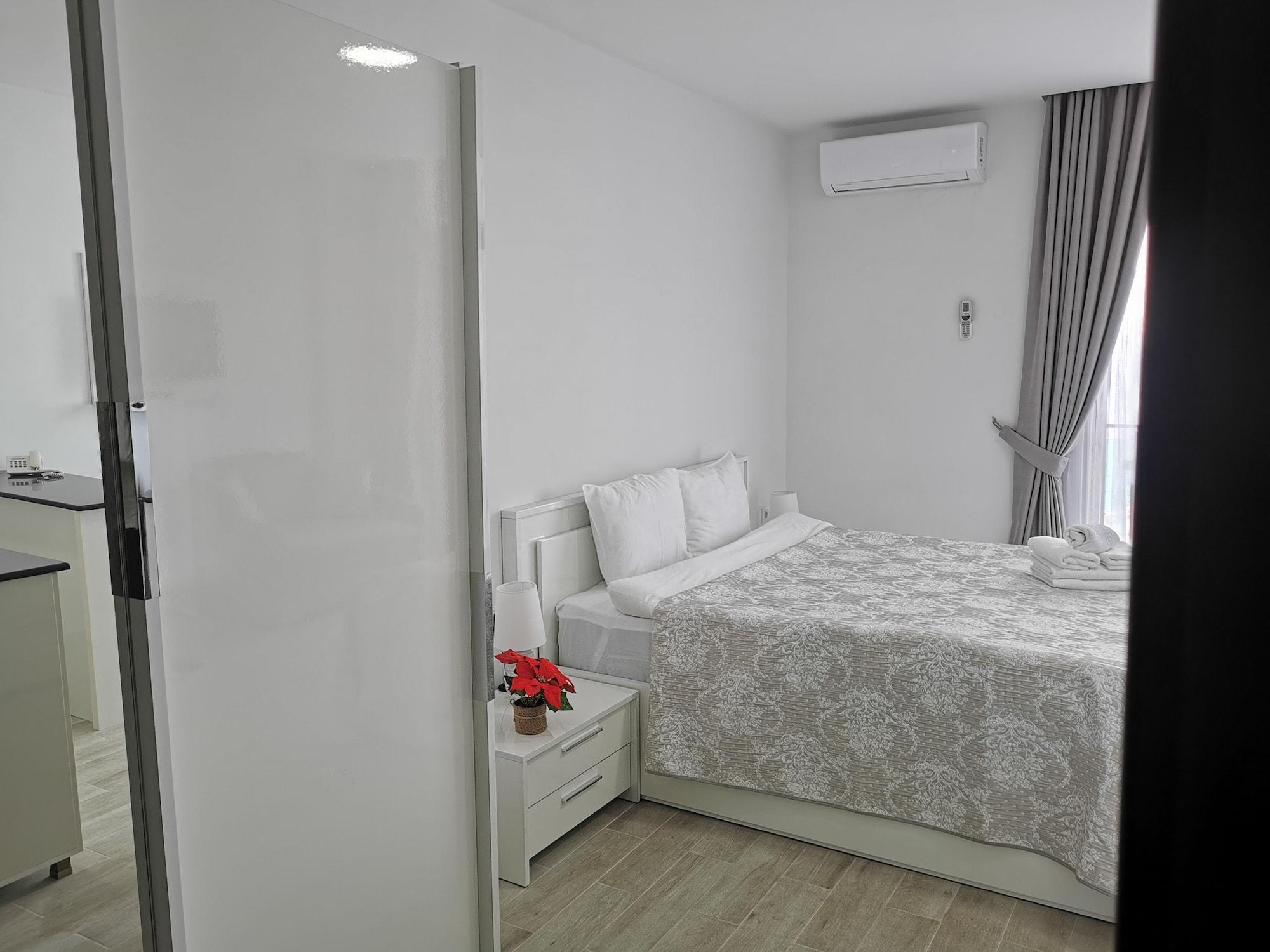 Aqua Batumi Hotel & Apartments エクステリア 写真